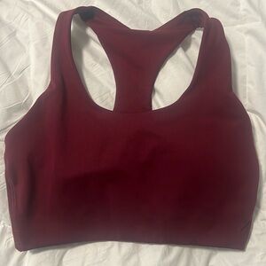 GapFit blackout technology sports bra